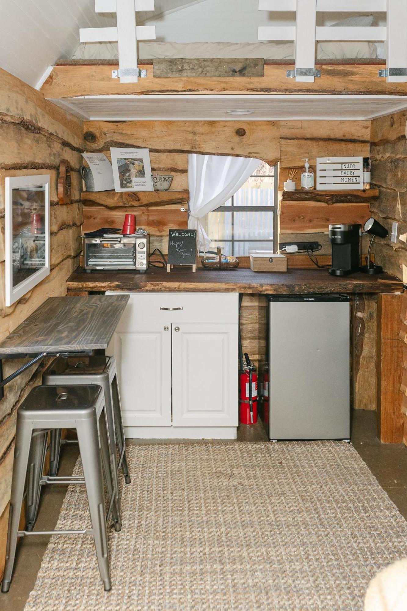 Отель Blythe Shoals Base Camp Cleveland Экстерьер фото